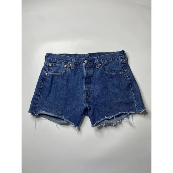 Levi’s Shorts Women’s 33 Cut Off Jean Denim Button Fly Medium Wash - Picture 1 of 7